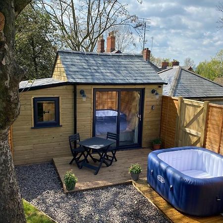 شقة Hideaway At Hestercombe Kingston  المظهر الخارجي الصورة